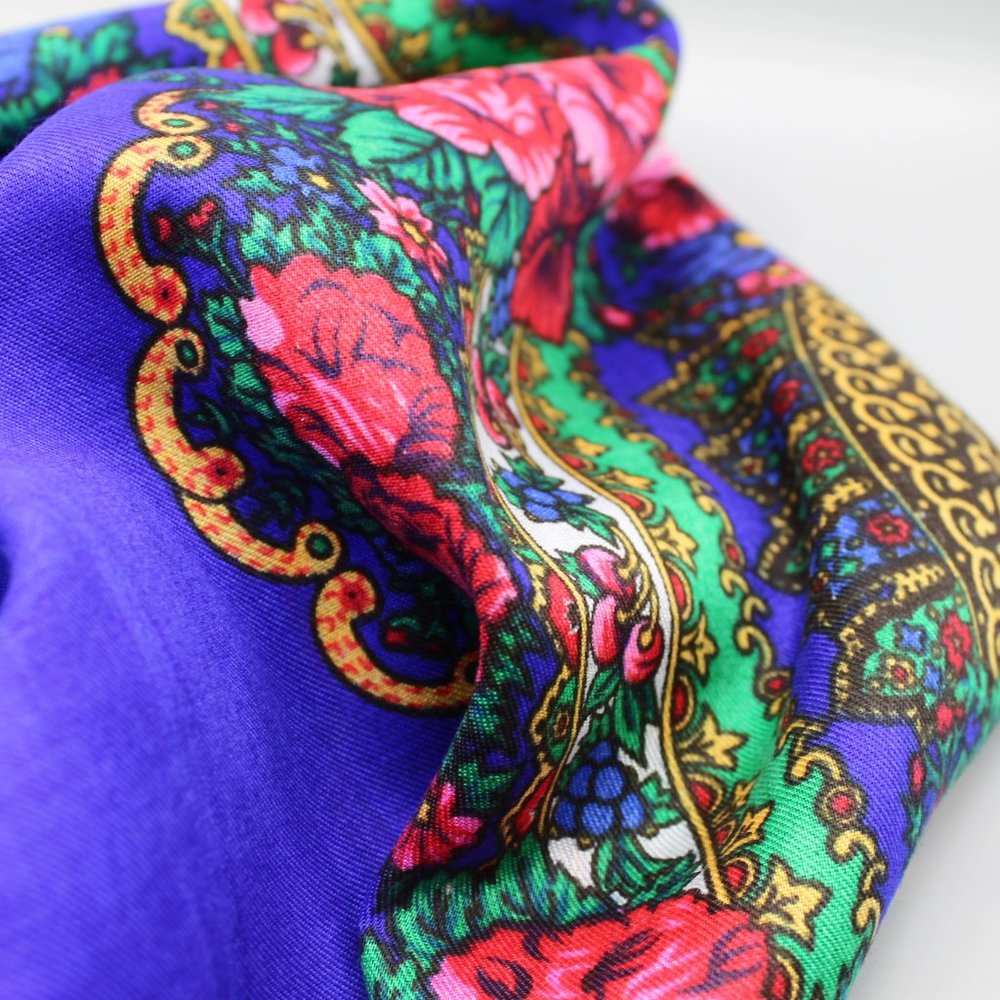 Traditional folklore scarf large blue floral new - Picture 6 of 7
